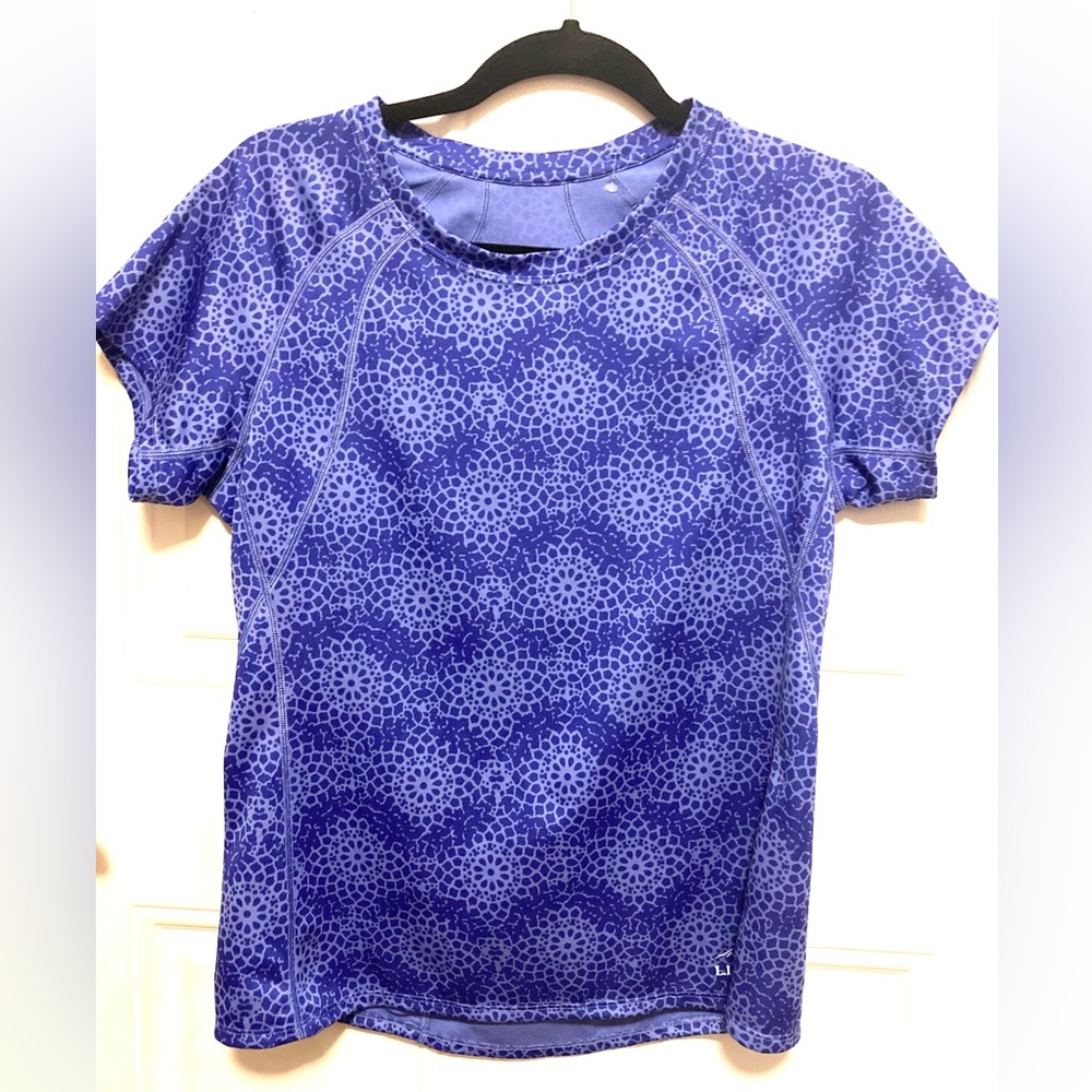 L.L. Bean Women's M Purple Athletic Jersey with hidden vertical pocket